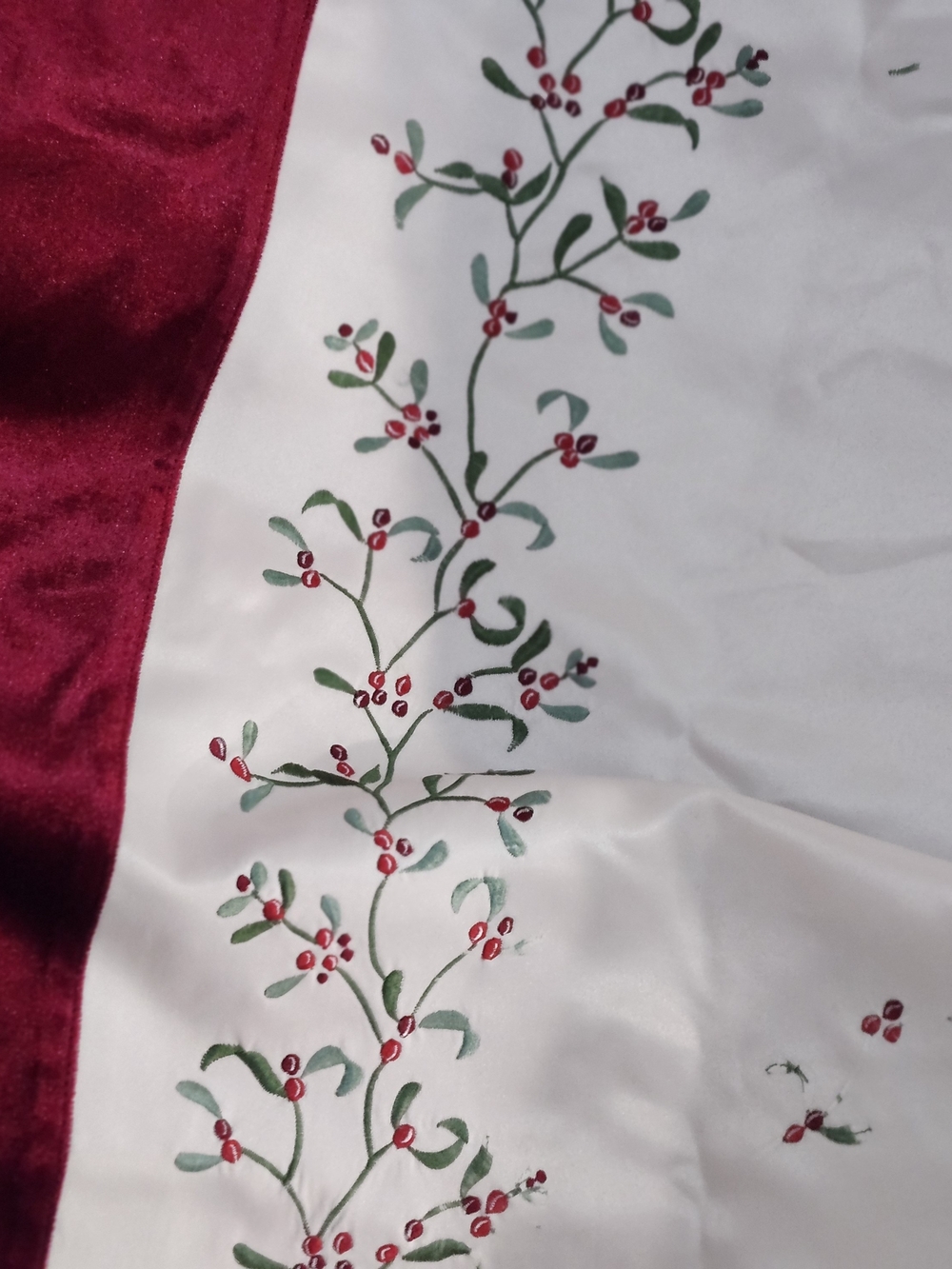 Festive White and Red Holiday Table Cloth with Berry Embroidery